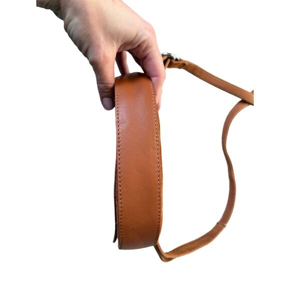 Free People Faye Saddle Belt Bag Leather Half-moon Minimalistic Design Brown - Picture 15 of 15